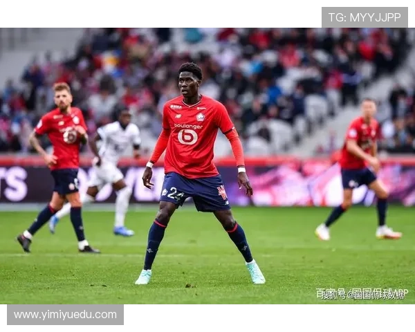 洛里昂战术解析：如何在新赛季中保持竞争力与攻防平衡的趋势分析